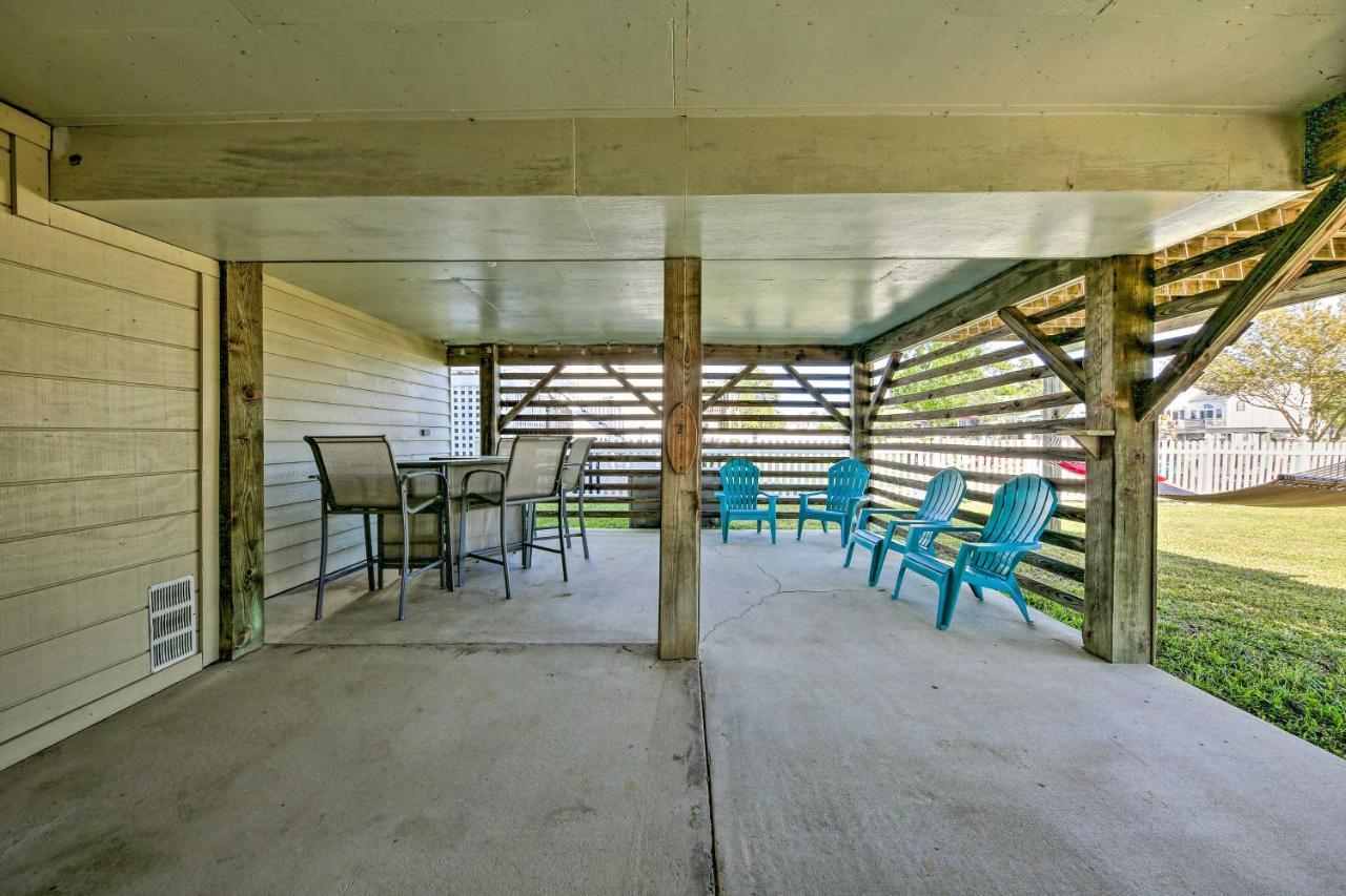 Obx Getaway With Boat Dock On Colington Harbour Villa Kill Devil Hills Exterior photo